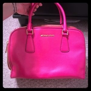 Michael Kors pink tote